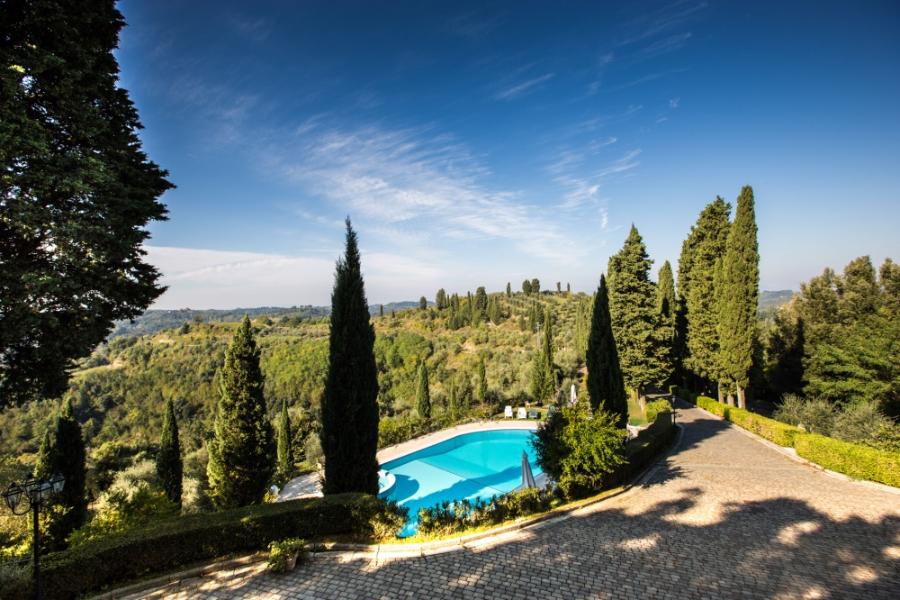 charming-holiday-house-with-pool-near-san-miniato