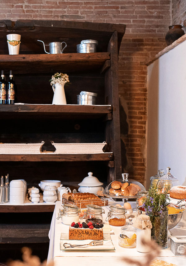 breakfast buffet for events in Tuscany