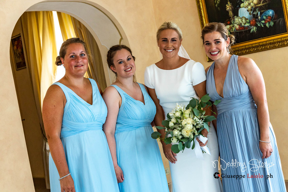 bride and bridesmaids in an ancient villa tuscany