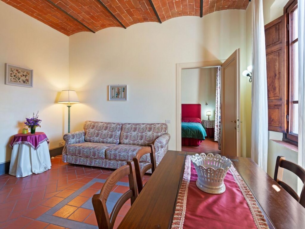 Romantic getaway in Tuscany