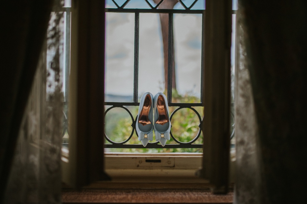 shoes-of-the-bride-destination-wedding-in-tuscany