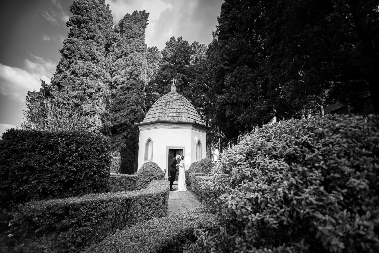 ancient wedding villa with private chapel tuscany