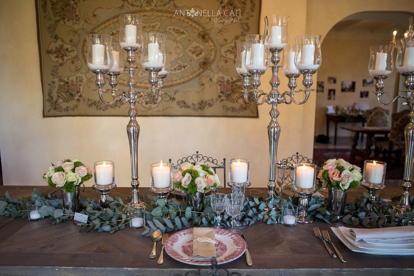 Wedding banquet in a private villa in Tuscany