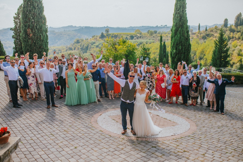 wedding-guests-private-villa-tuscany