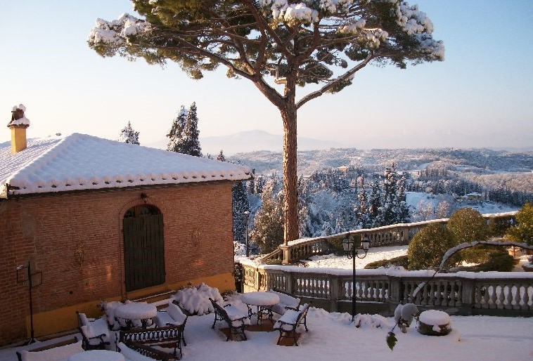 where-to-go-for-the-winter-holidays-near-lucca-and-siena-tuscany